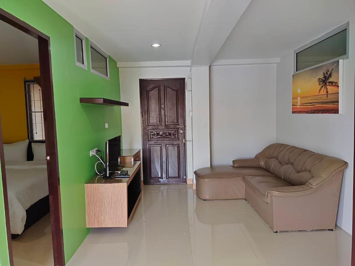 Samkwan Village Bangsaen Екстериор снимка